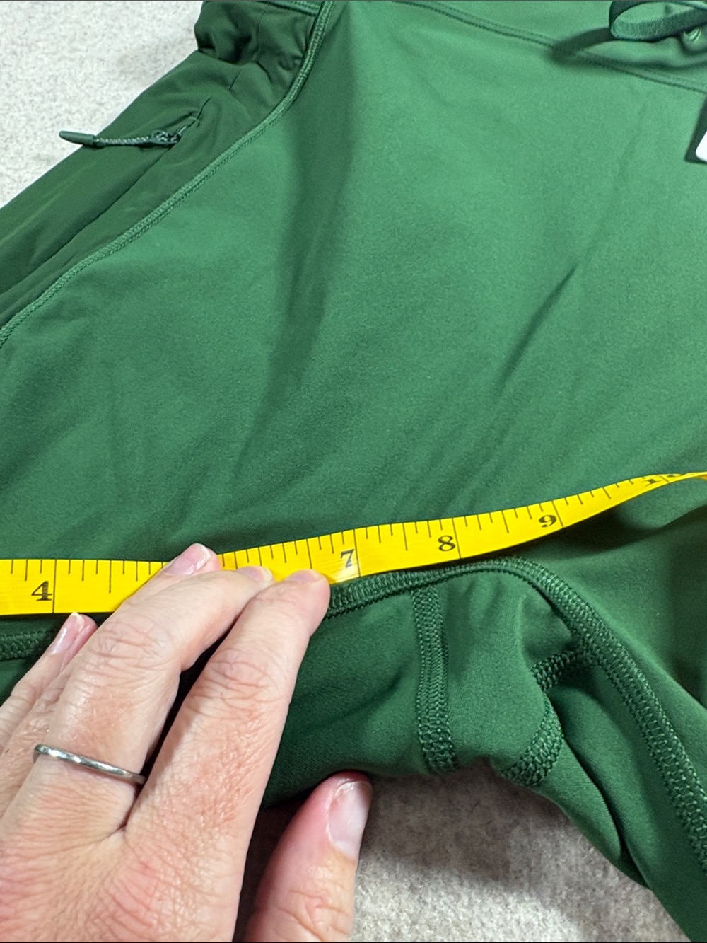 Lululemon No Line HR Run Short 8" Ivy Grove Green Size 8 Smooth Front NWT - Picture 6 of 6